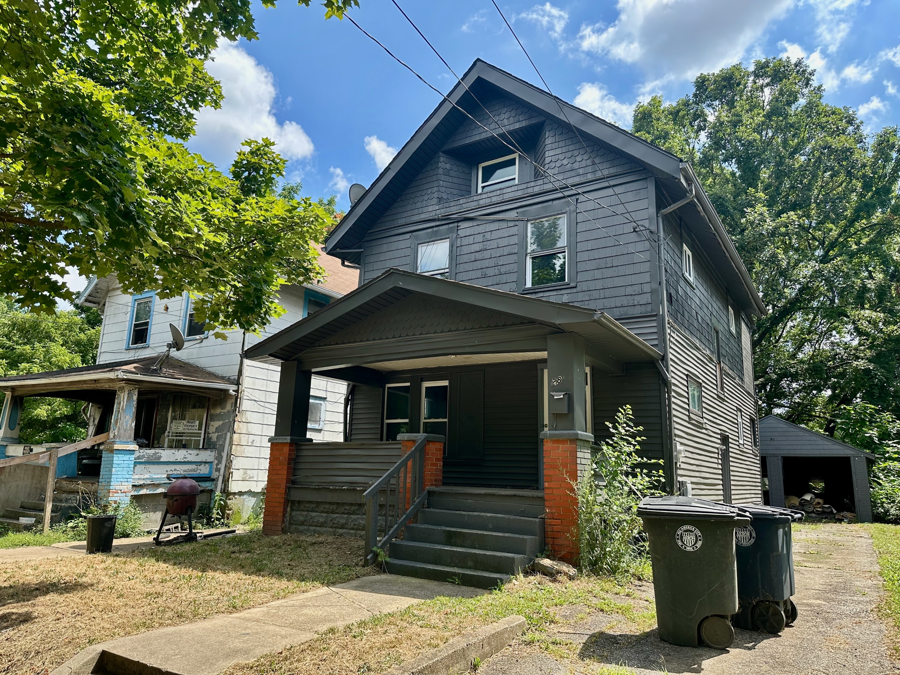280 Lake Street