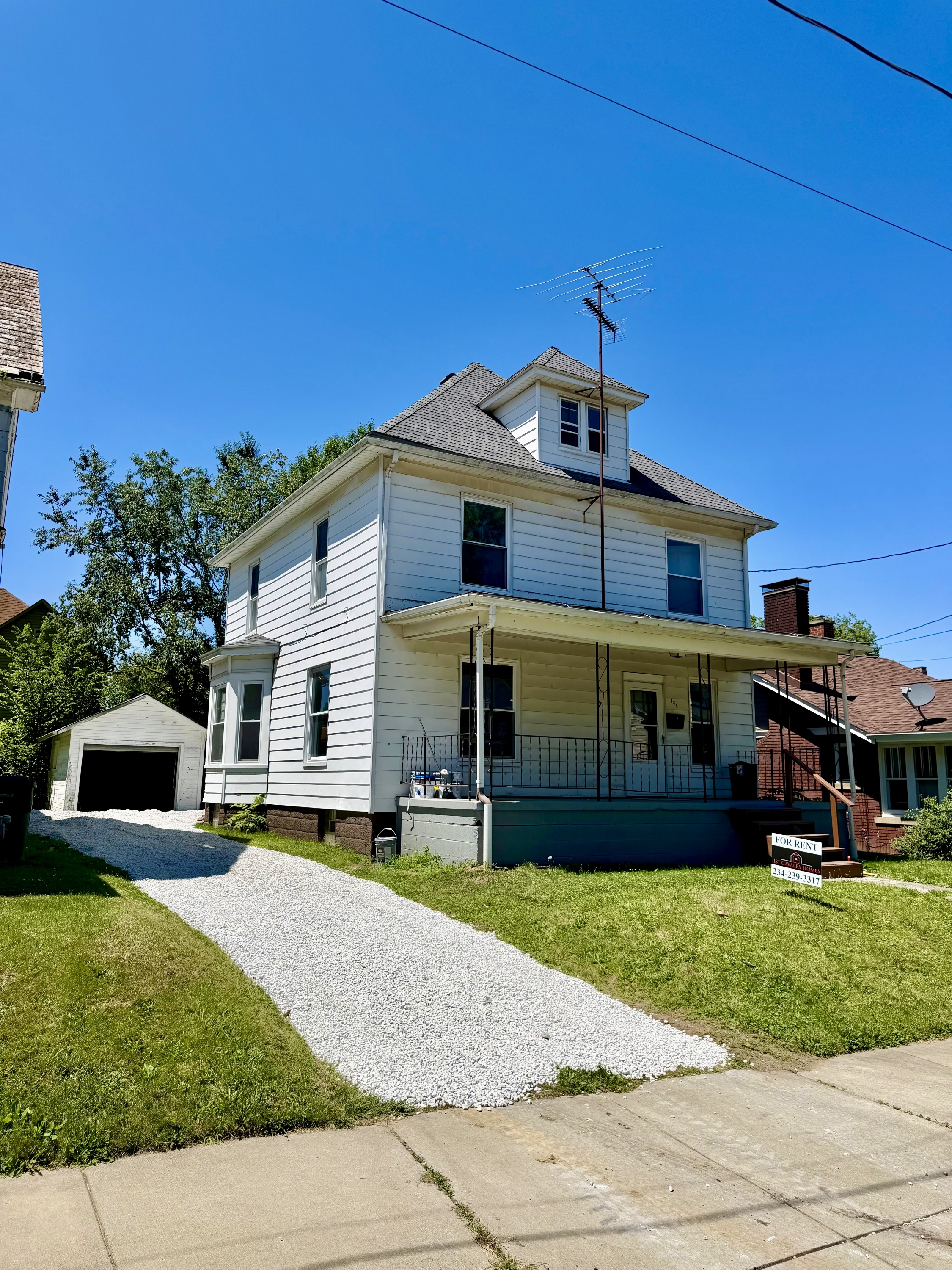 135 South Mc Kinley Avenue