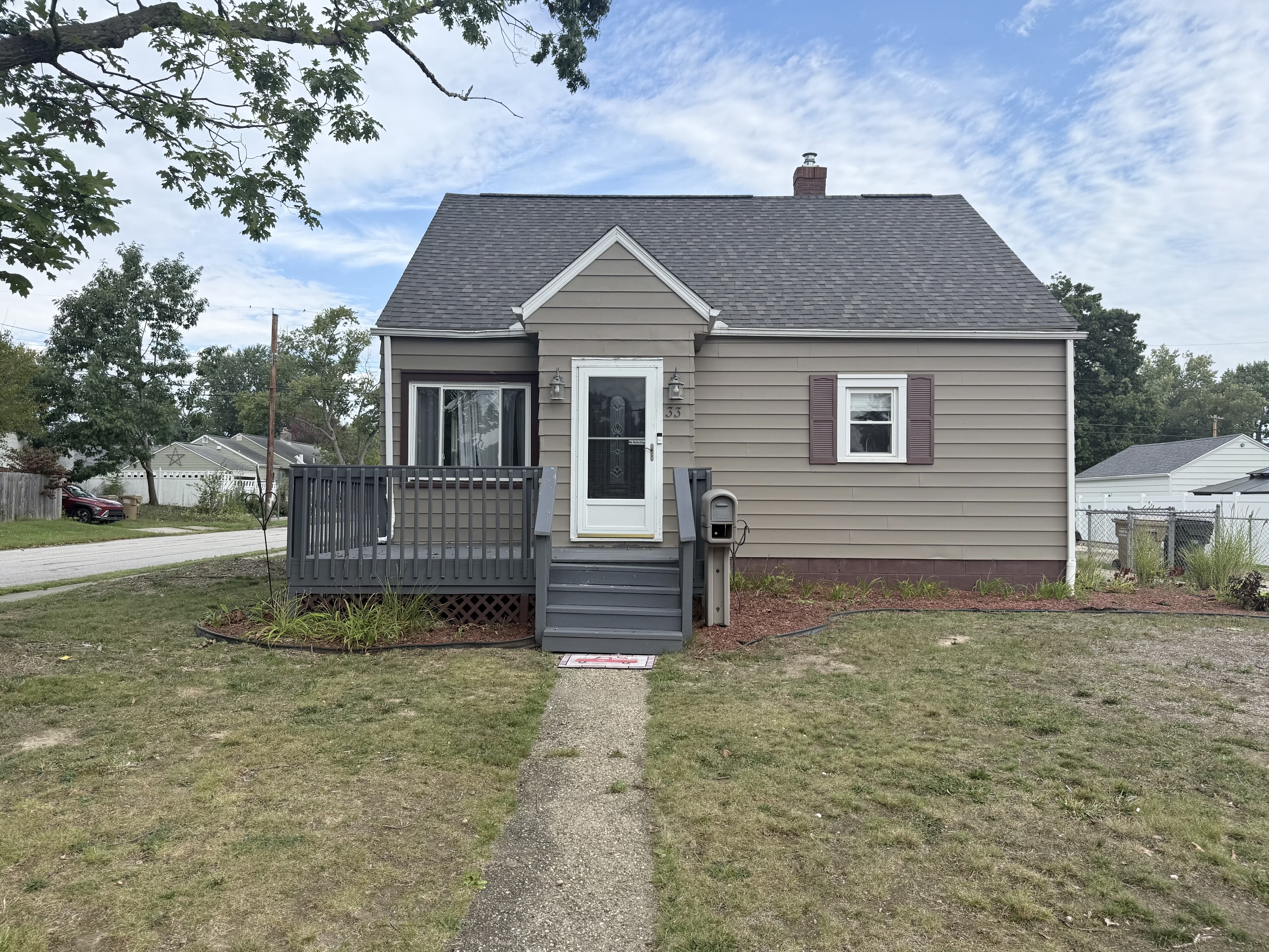 33 Pierce Avenue