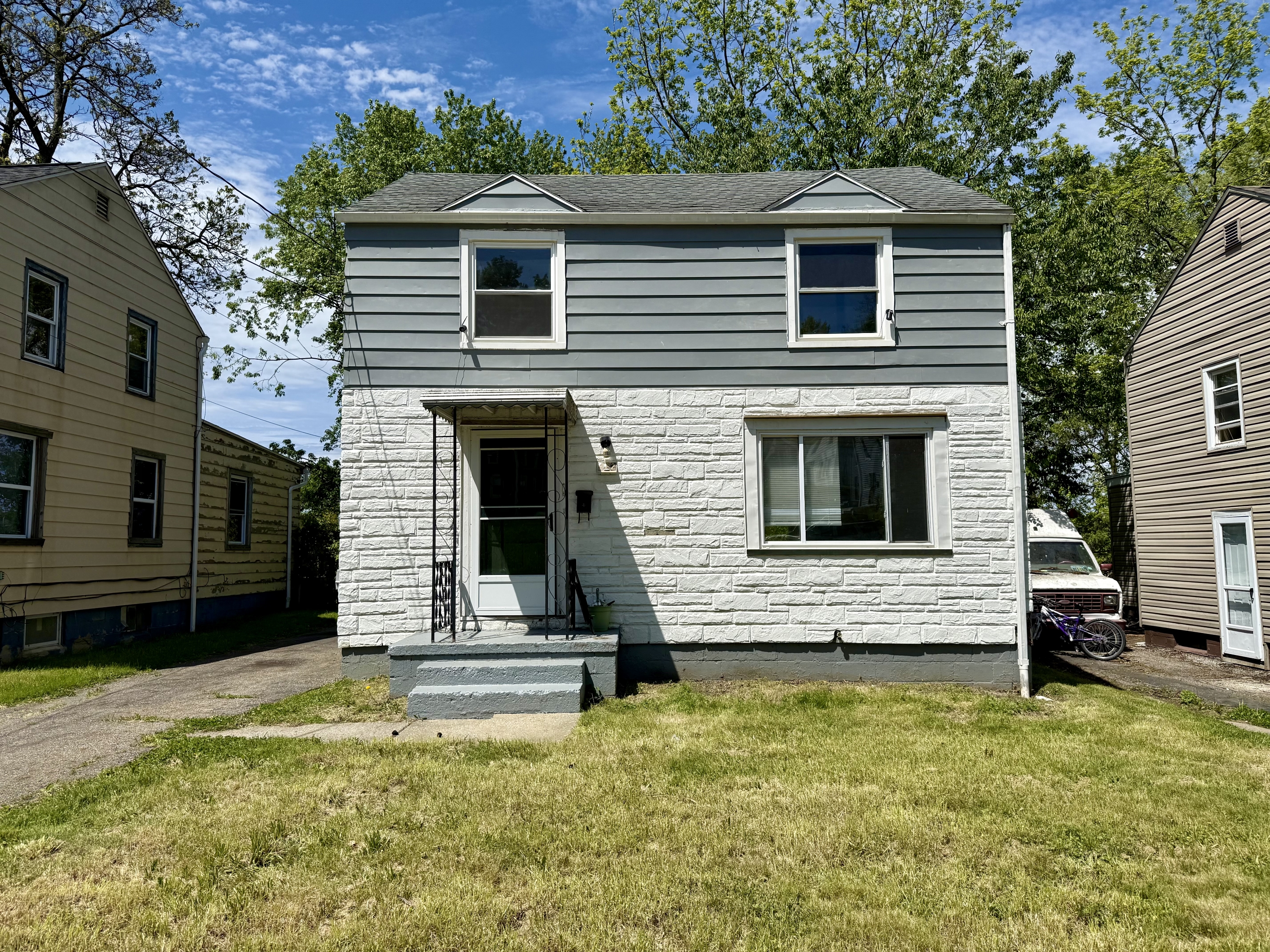 472 Keck Street