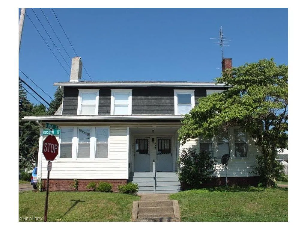 301 Roslyn Avenue Northwest - 301